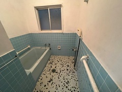 bath